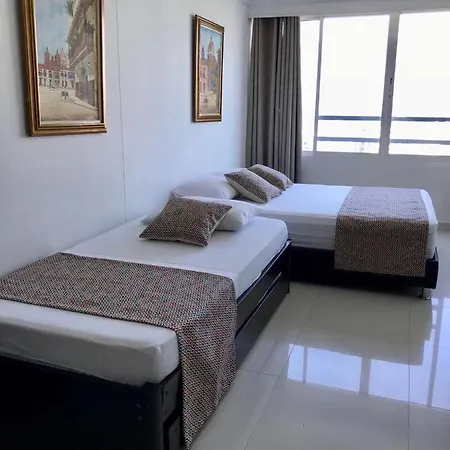Comodo Apartaestudio, En Cartagena Sector El Laguito